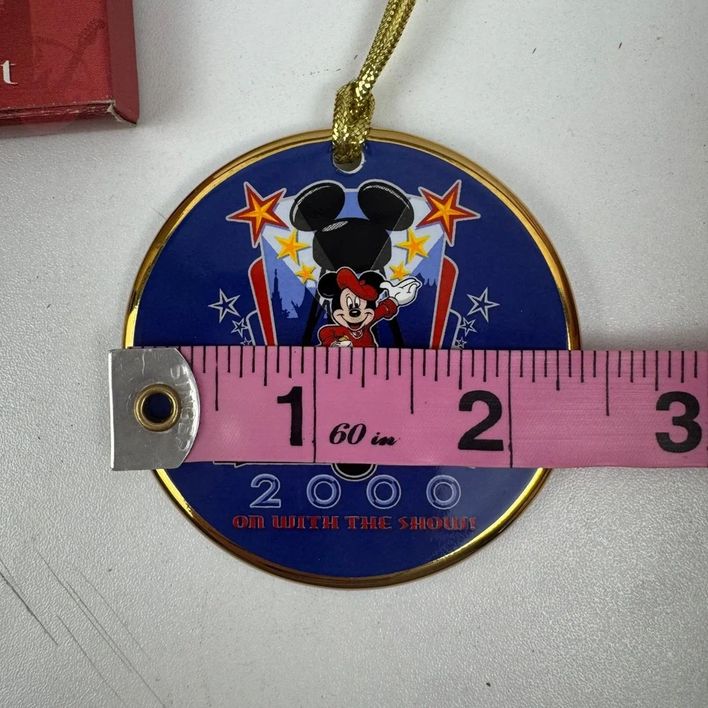 Disney MGM‎ Studios 2000 Mickey Mouse Christmas Collection Ornament On With Show